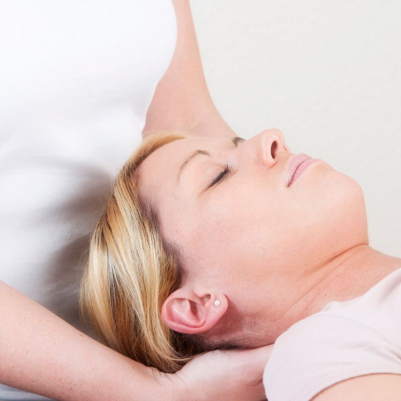 כאבי צוואר - טיפול פיזיותרפי פרטי לכאבי צוואר